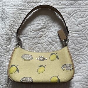 Coach Lemon Shoulder Bag - Cream and Tan